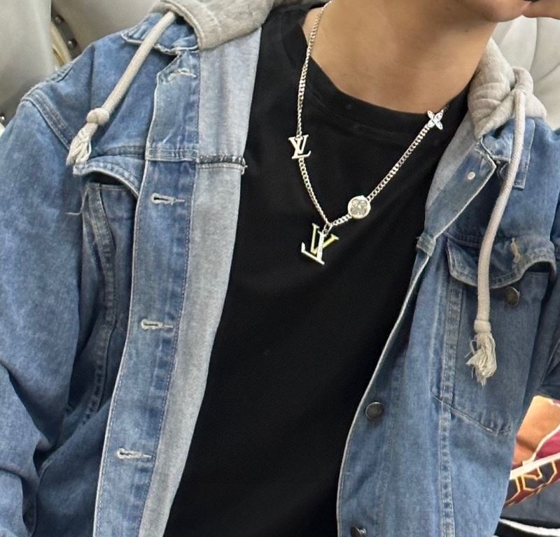 Louis Vuitton Necklaces